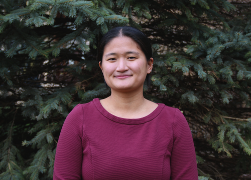 Lucy Sears Headshot Cropped